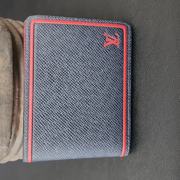 Louis Vuitton Multiple Wallet Taiga Blue - Picture 1 of 5